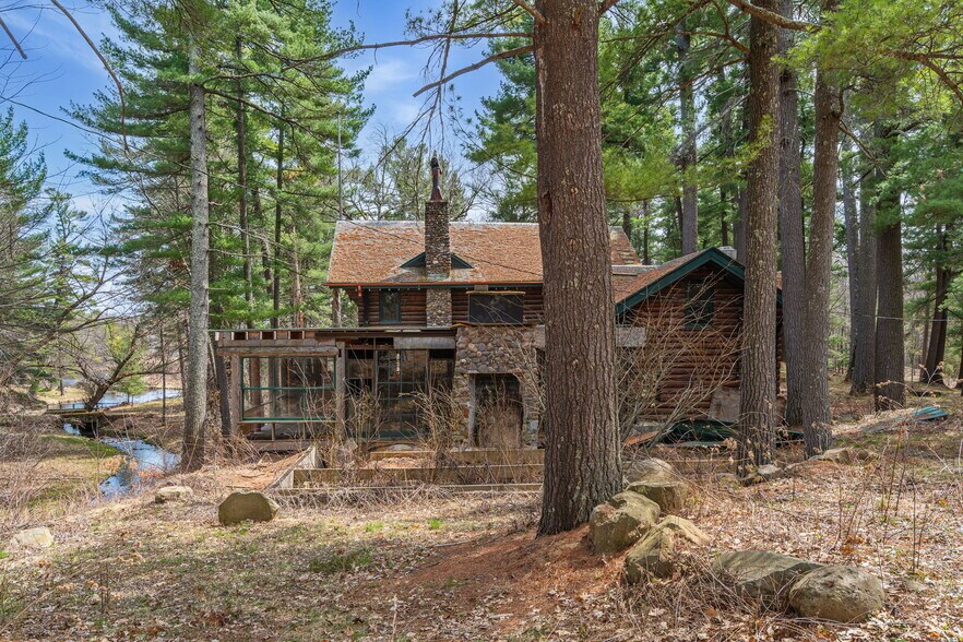 More Photos Of 1098 340th Ave, Frederic Specialty For Sale