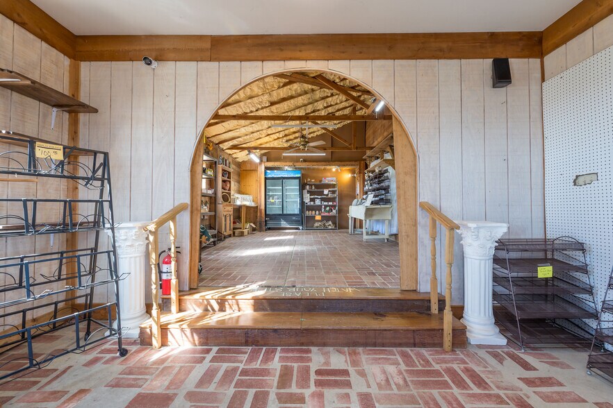 More Photos Of 8724 US Highway 68 N, West Liberty General Retail For Sale