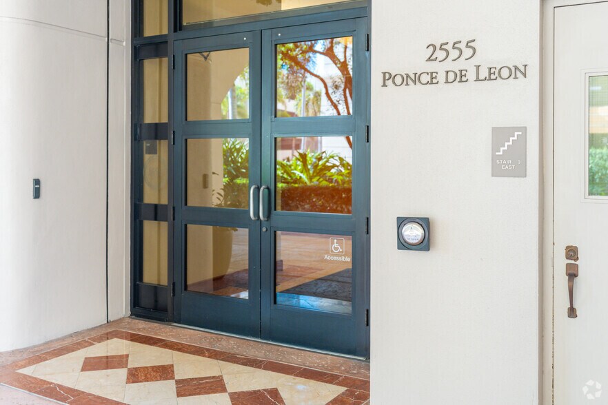 More Photos Of 2555 Ponce de Leon Blvd, Coral Gables Office For Lease