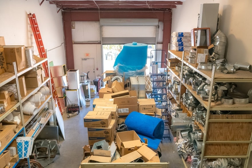 More Photos Of 1550-1582 Global Ct, Sarasota Light Manufacturing For Sale