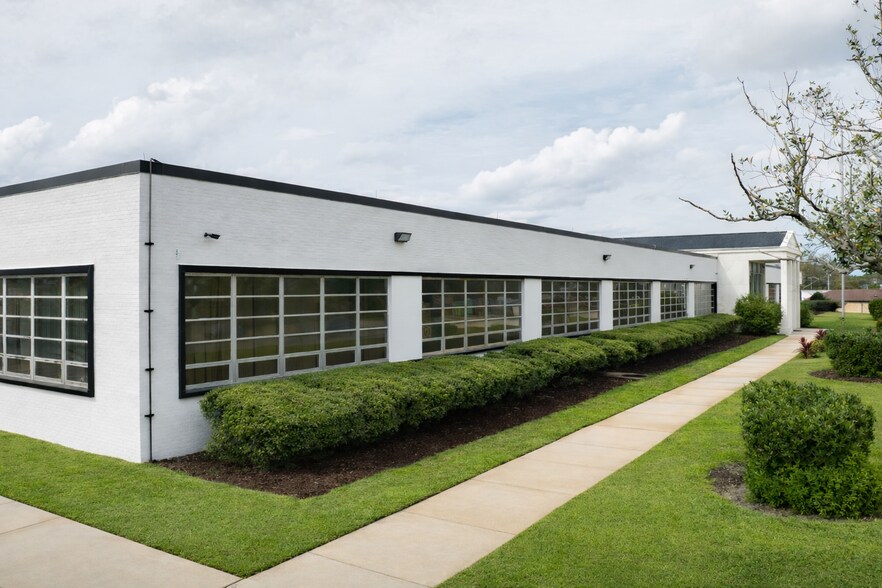 More Photos Of 3425 Lake Alfred Rd, Winter Haven Medical For Lease