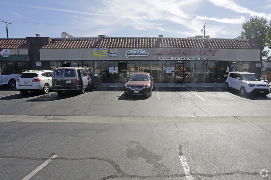 Primary Photo Of 5936-5970 S Santa Fe Ave, Huntington Park General Retail For Lease