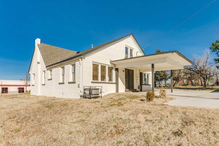 More Photos Of 608 E Eubanks St, Oklahoma City Office For Sale