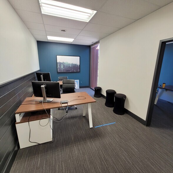 More Photos Of 225 State Route 23 S, Hamburg Office For Lease