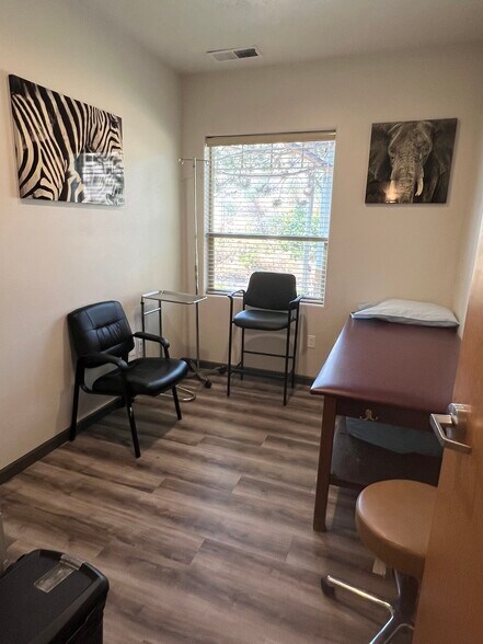 More Photos Of 987 S Allante Pl, Boise Coworking Space