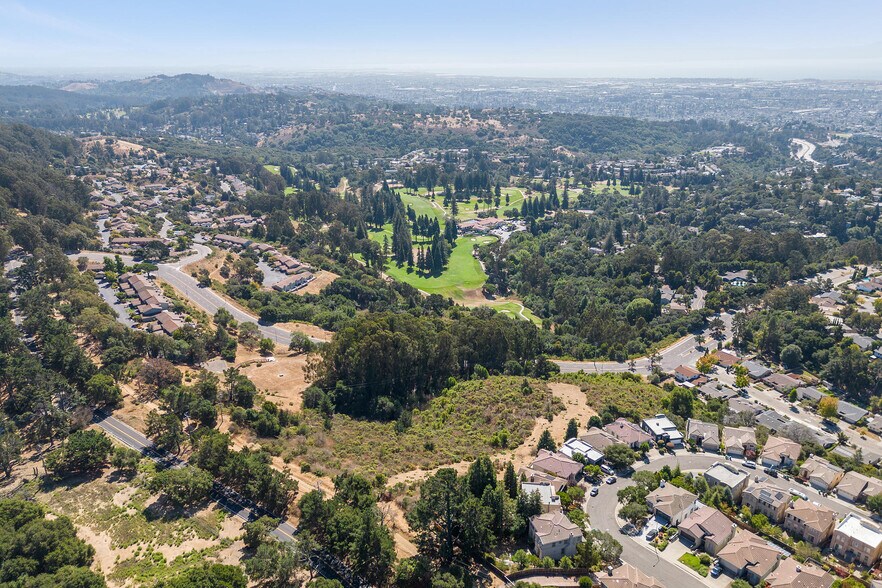 More Photos Of 14381 Skyline, Oakland Land For Sale