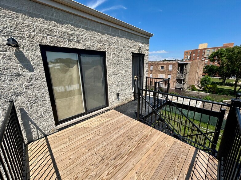 More Photos Of 5331 S Calumet Ave, Chicago Apartments For Sale
