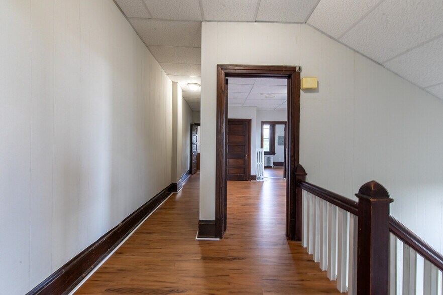 More Photos Of 403 Washington Ave, Sellersville Apartments For Sale