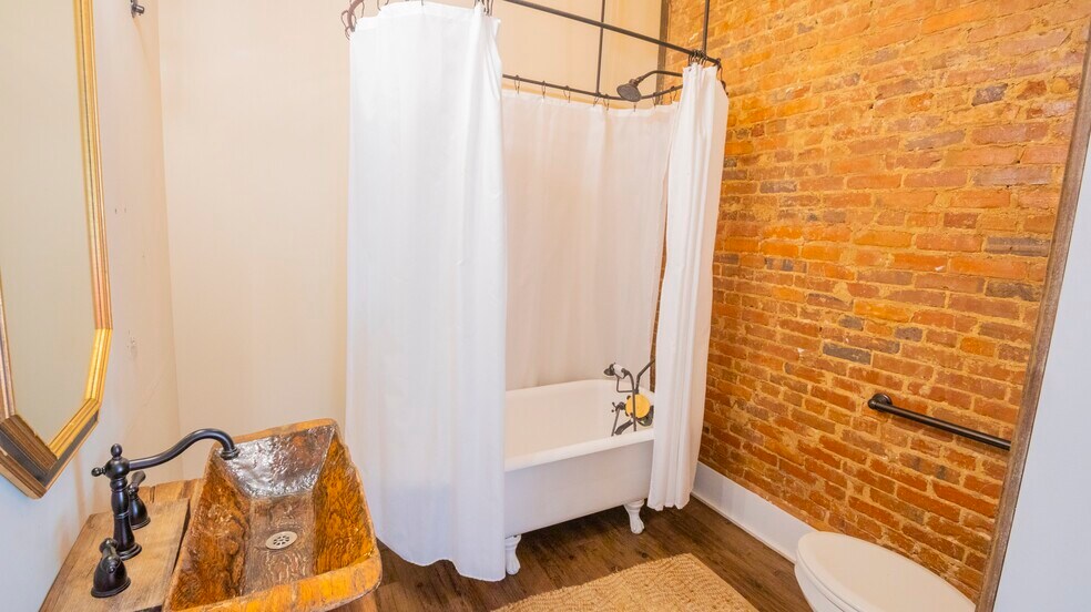 More Photos Of 20 Spring Rd, Molena Storefront For Sale