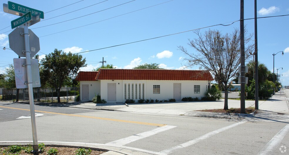 Primary Photo Of 6900 S Dixie Hwy, West Palm Beach Office For Sale
