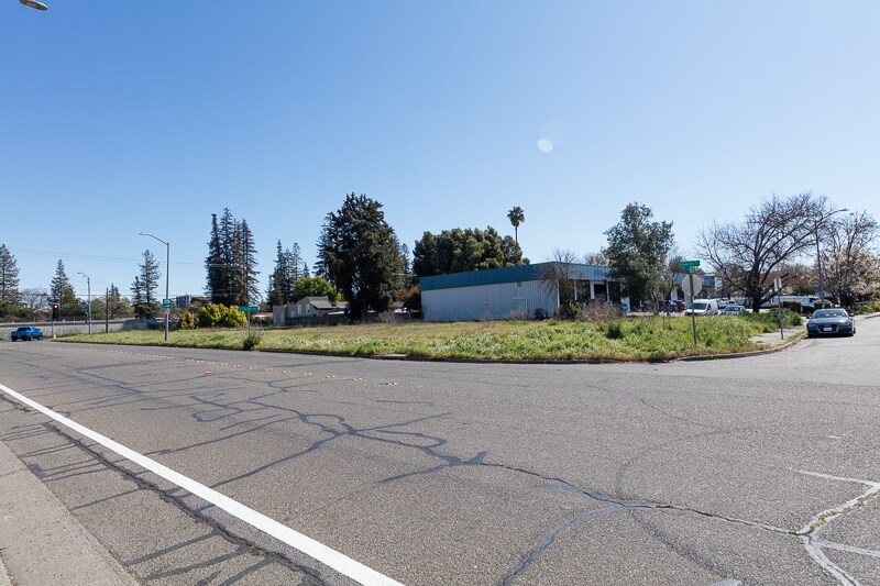 More Photos Of 1343 Cleveland, Santa Rosa Land For Sale