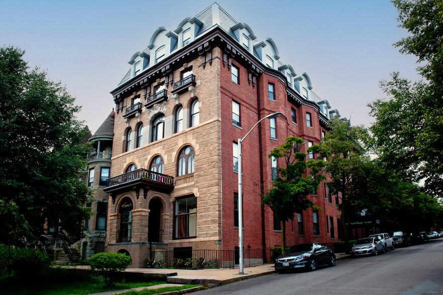 Primary Photo Of 2028 Mount Royal Ter, Baltimore Apartments For Sale
