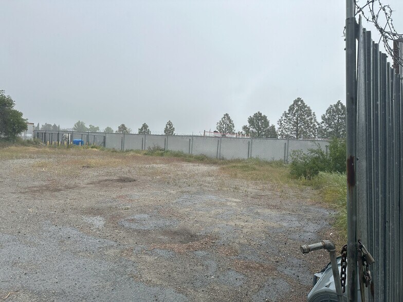 More Photos Of State Hwy 371, Anza Light Distribution For Lease