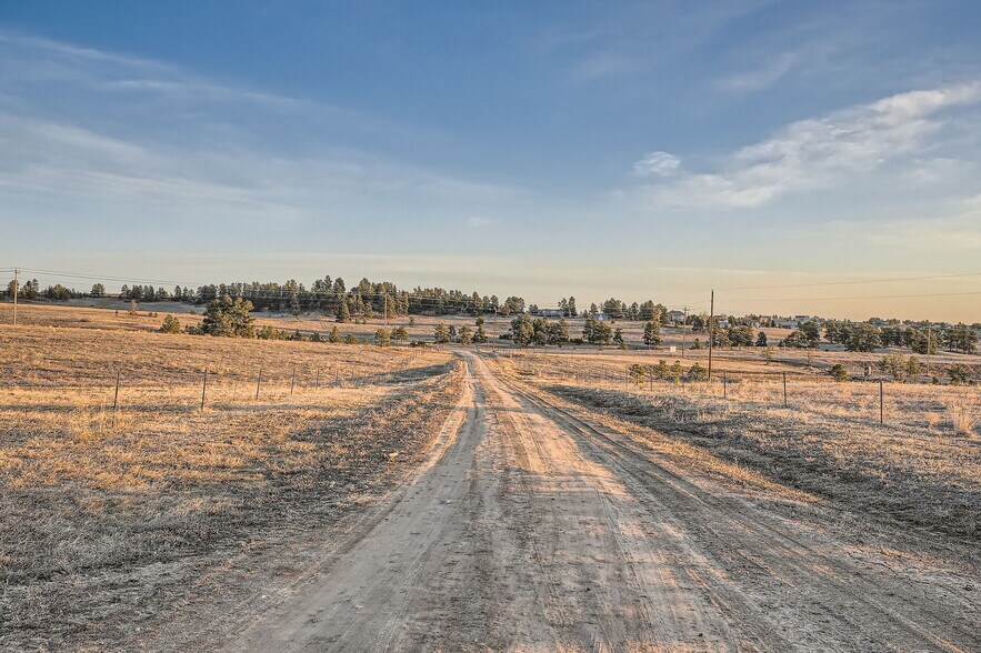 More Photos Of 754 Highway 86, Elizabeth Office For Sale