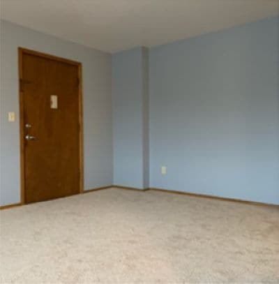 More Photos Of 10710 W Lincoln Ave, West Allis Apartments For Sale
