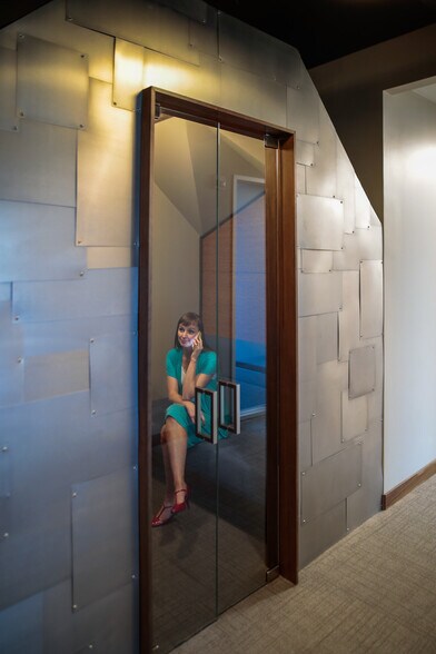 More Photos Of 2901 W Bluegrass Blvd, Lehi Office For Lease