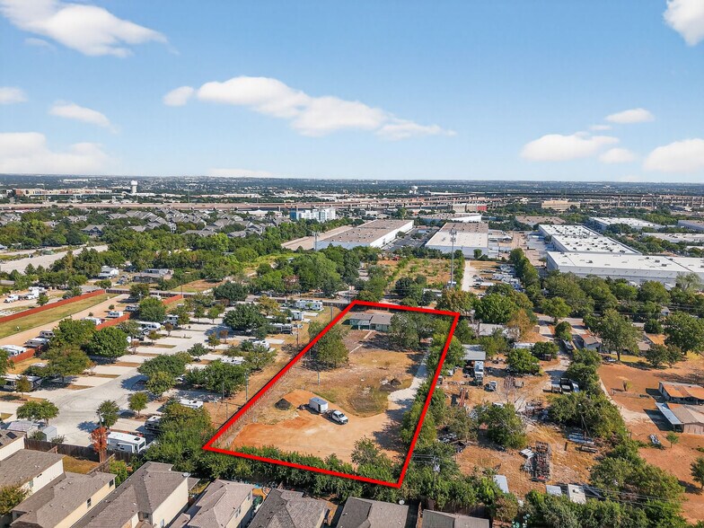 More Photos Of 3905 Prairie Ln, Austin Flex For Sale