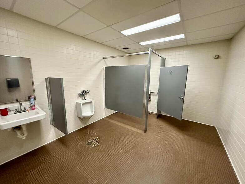 More Photos Of 2055 Pa-29, Monroe Township Schools For Sale