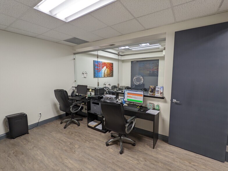 More Photos Of 10807 Laurel St, Rancho Cucamonga Medical For Lease