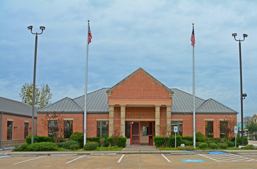 More Photos Of 12112 Bellaire Blvd, Houston Medical For Lease
