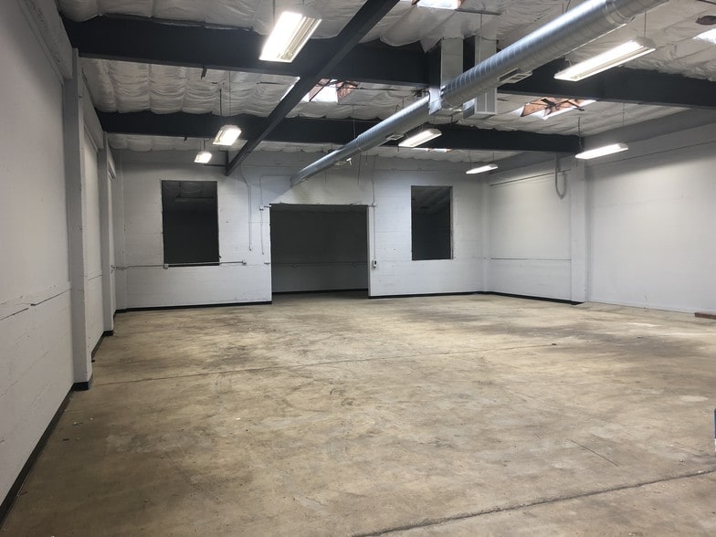 More Photos Of 1290 Old County Rd, Belmont Service For Lease
