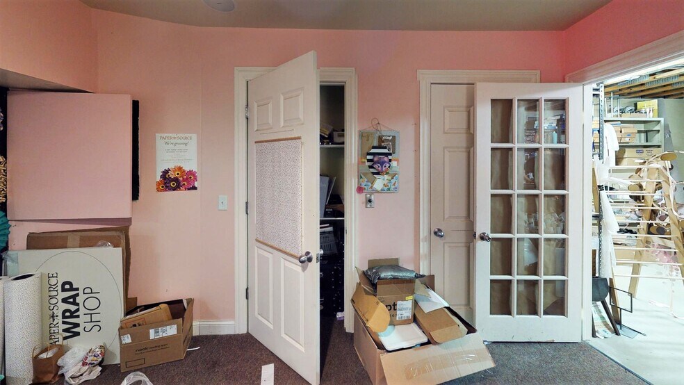 More Photos Of 3541-3543 N Southport Ave, Chicago Storefront Retail Residential For Sale