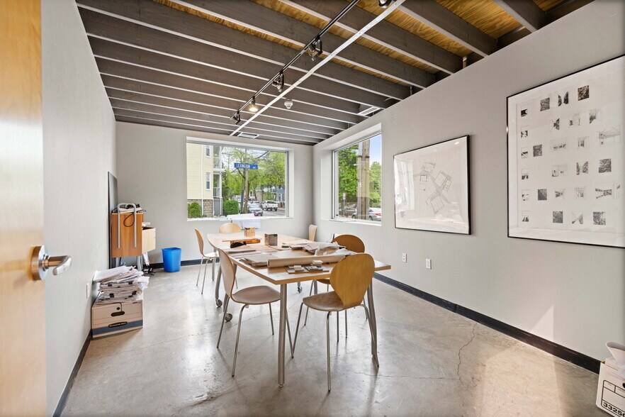 More Photos Of 115 Willow Ave, Somerville Manufacturing For Sale