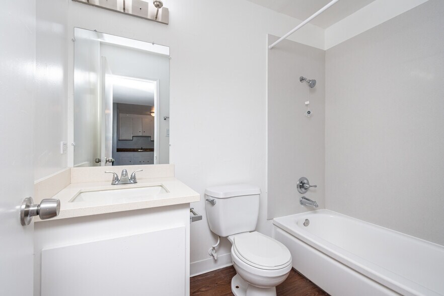 More Photos Of 3536 Watt Ave, Sacramento Apartments For Sale
