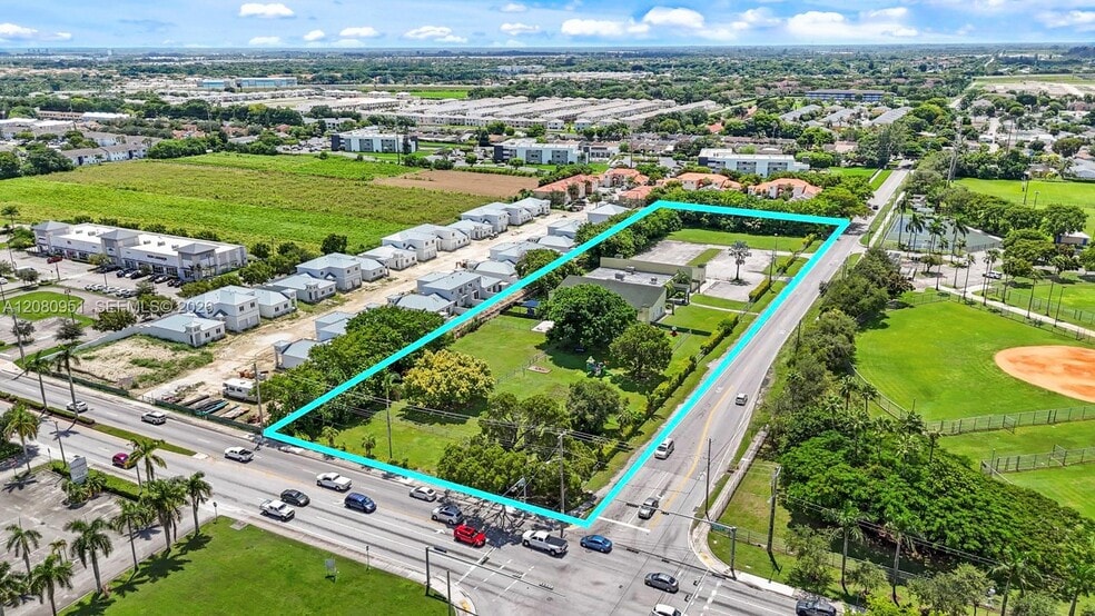 More Photos Of 735 NE 12th Ave, Homestead Land For Sale