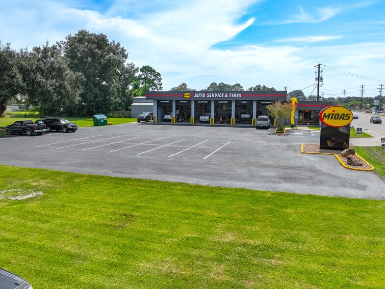 More Photos Of 3115 W Pinhook Rd, Lafayette Flex For Sale