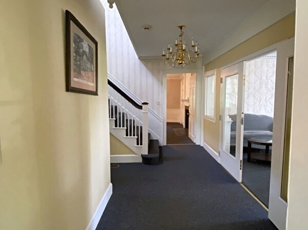 More Photos Of 827 Main St, Woburn Office For Lease