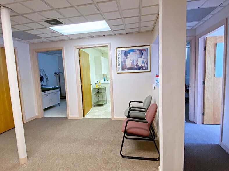 More Photos Of 25 Lowell St, Wilmington Loft Creative Space For Sale