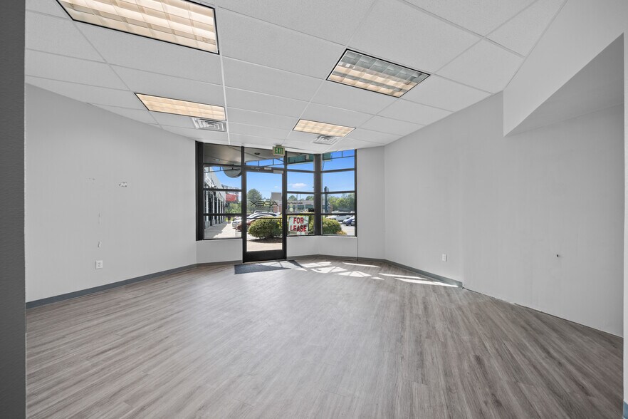 More Photos Of 1803 Airport Rd, Hot Springs General Retail For Lease