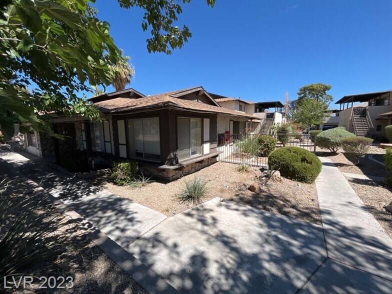More Photos Of 2916 Karen Ave, Las Vegas Apartments For Sale