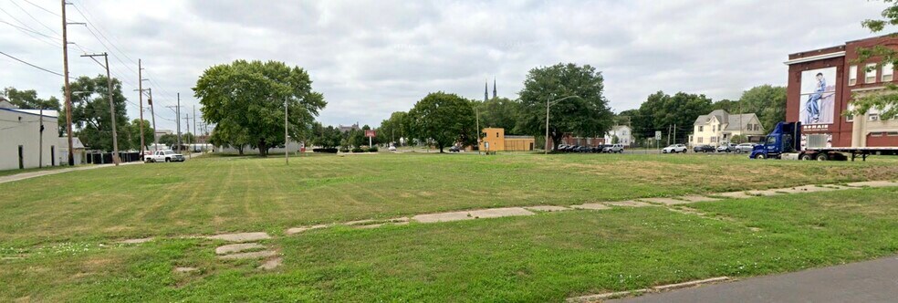 Primary Photo Of 900 NE Jefferson St, Peoria Land For Sale