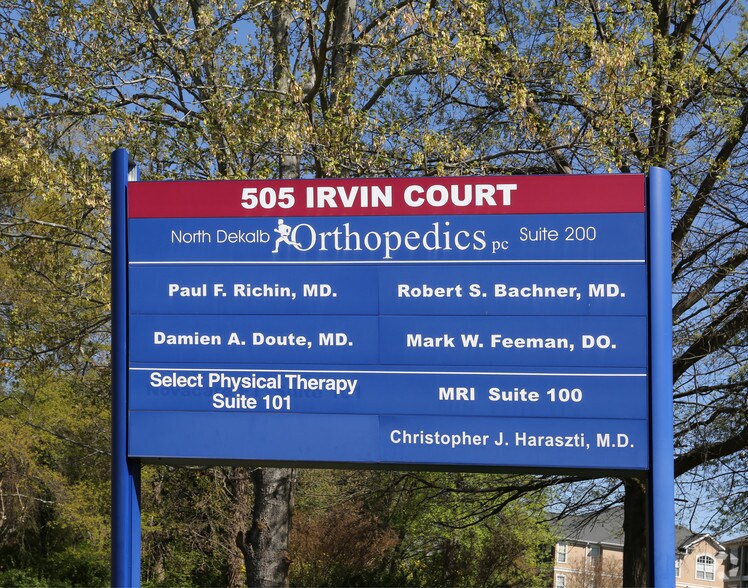 More Photos Of 505 Irvin Ct, Decatur Medical For Lease