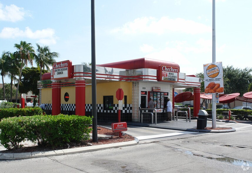 More Photos Of 2421-2627 Okeechobee Blvd, West Palm Beach Unknown For Lease