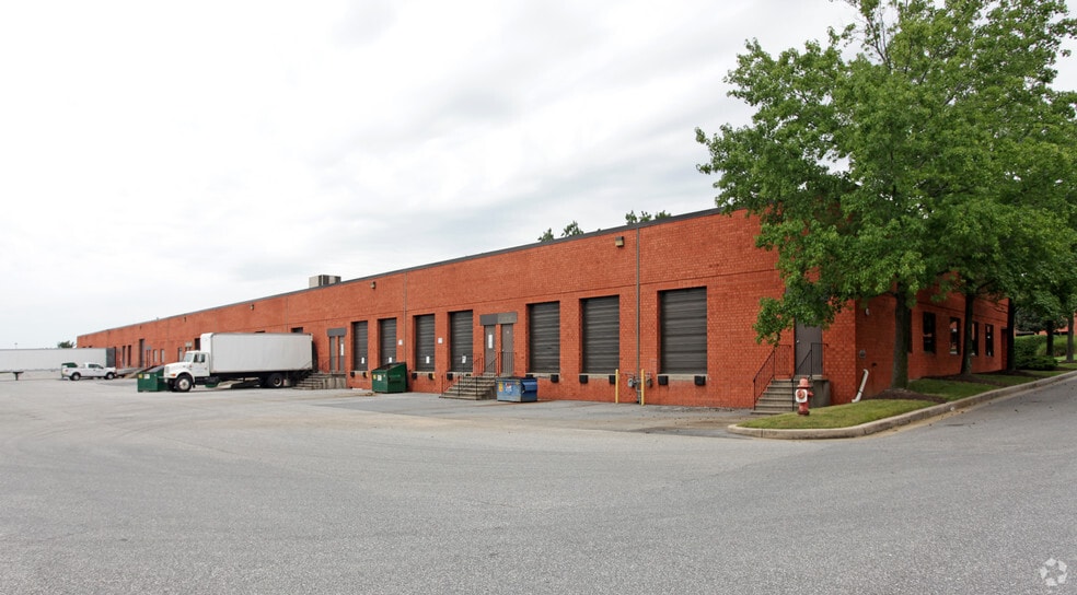 More Photos Of 1500 Caton Center Dr, Arbutus Unknown For Lease