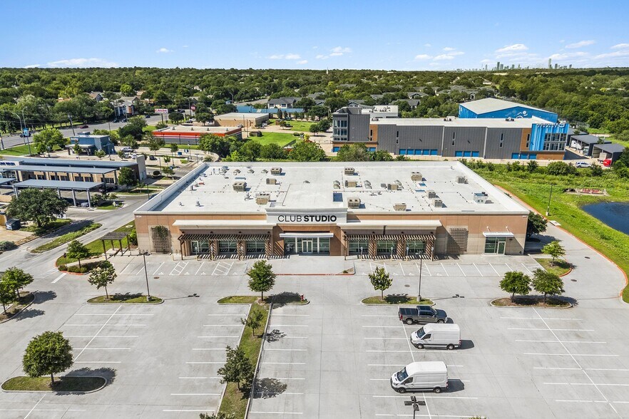 More Photos Of 1824 W Slaughter Ln, Austin Health Club For Sale