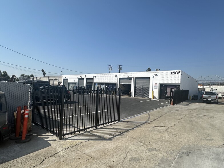 Primary Photo Of 12105 E Slauson Ave, Santa Fe Springs Manufacturing For Lease