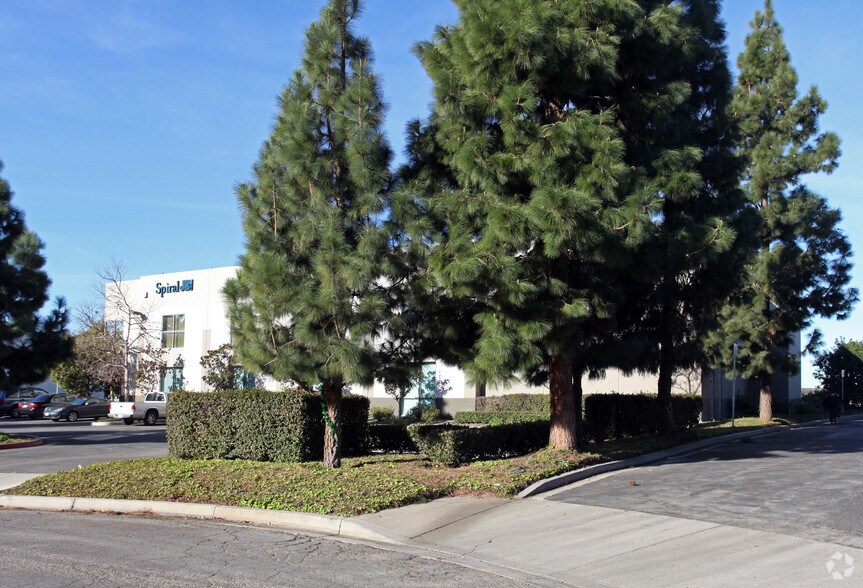 More Photos Of 431 Calle San Pablo, Camarillo Warehouse For Lease