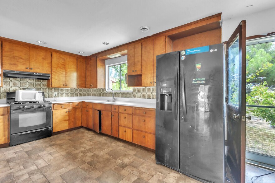 More Photos Of 16520 County 56 rd, Guinda Industrial For Sale