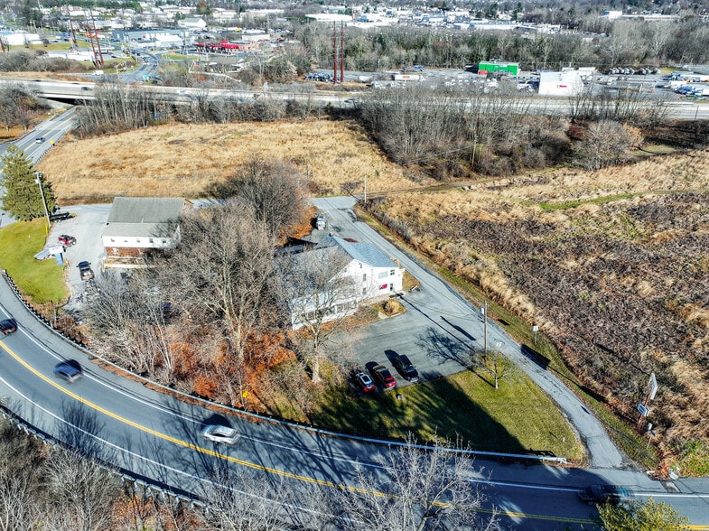 More Photos Of 830 Flory Mill Rd, Lancaster Light Manufacturing For Sale