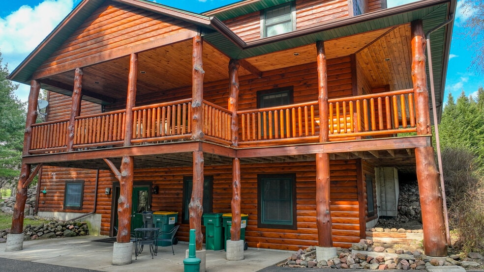 More Photos Of 18059 County Highway OO, Chippewa Falls Specialty For Sale