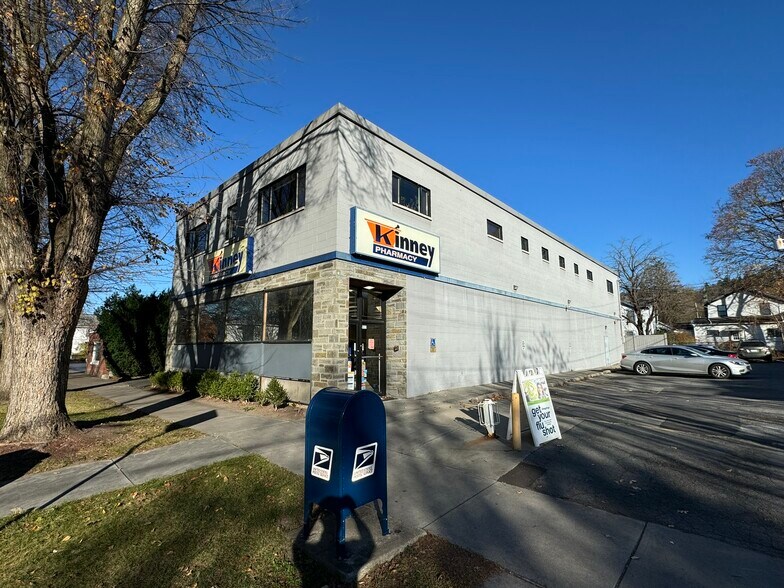 More Photos Of 511-513 N Cayuga St, Ithaca Flex For Sale