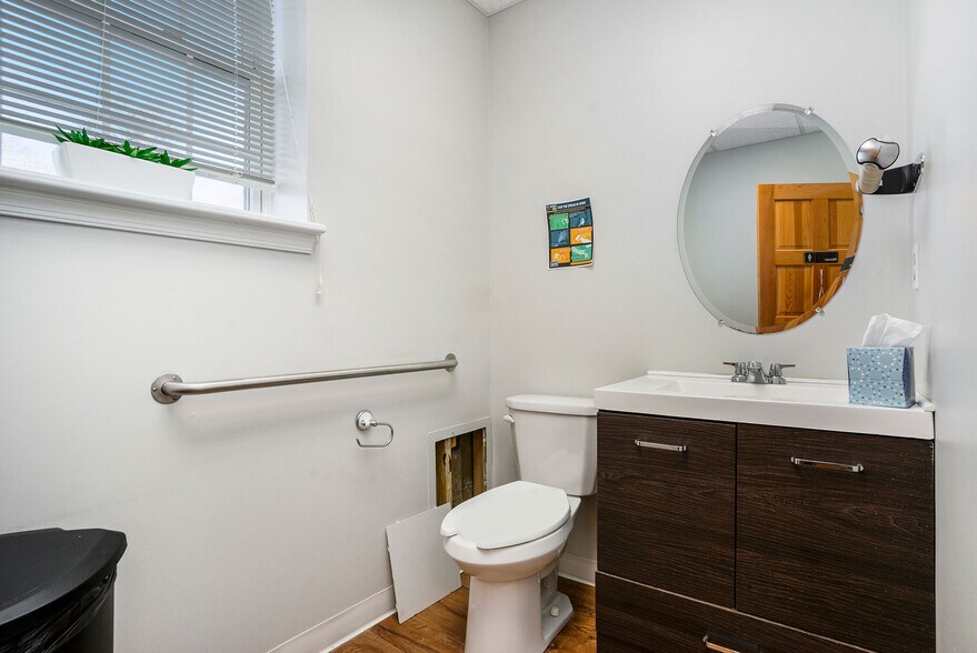 More Photos Of , Conshohocken Office For Sale