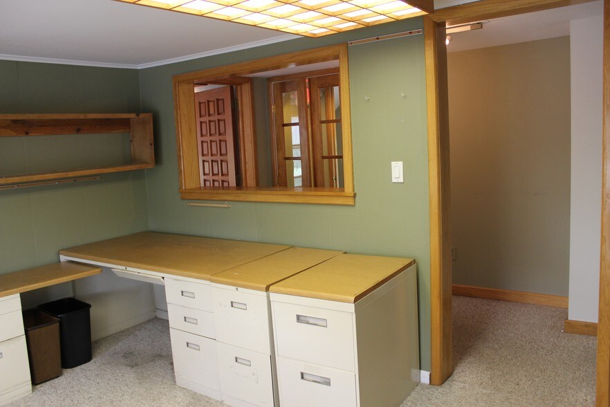 More Photos Of 239 Lexington Ave, Mount Kisco Loft Creative Space For Sale