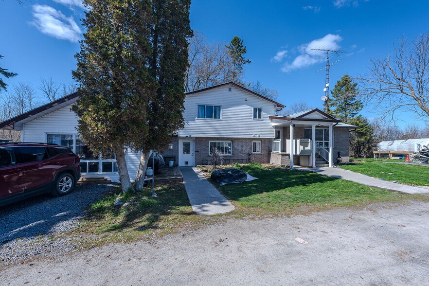 More Photos Of 181 Melville Rd, Consecon Trailer Camper Park For Sale