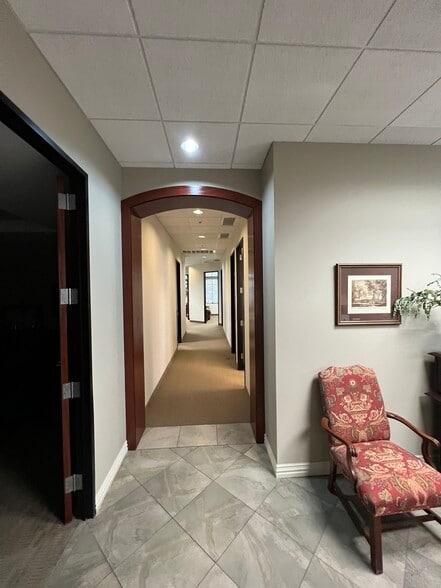 More Photos Of 735 Plaza Blvd, Coppell Office For Lease