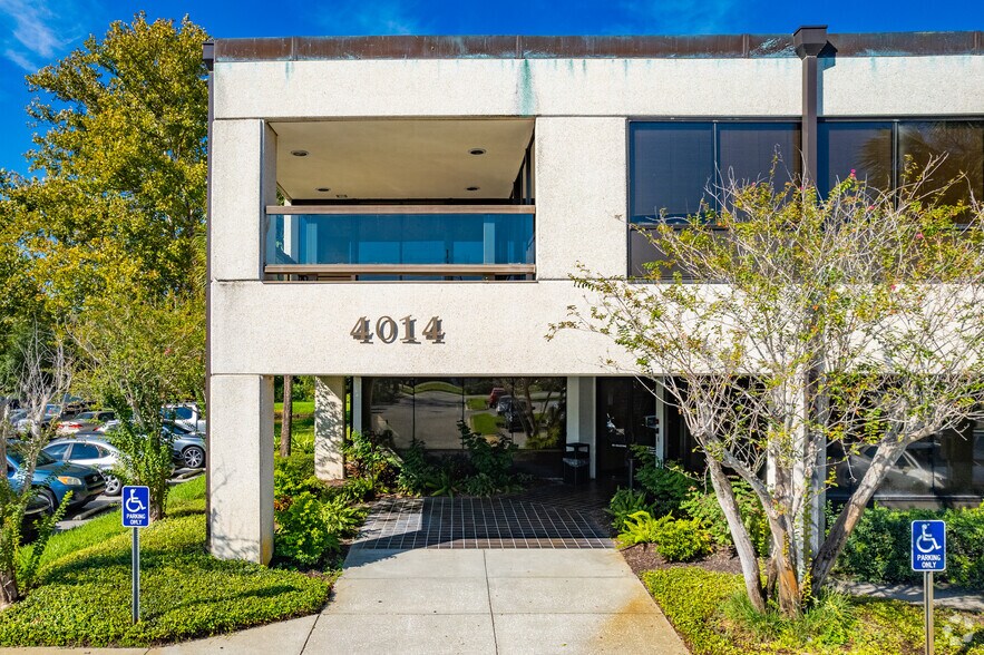 More Photos Of 4010 Gunn Hwy, Tampa Unknown For Lease